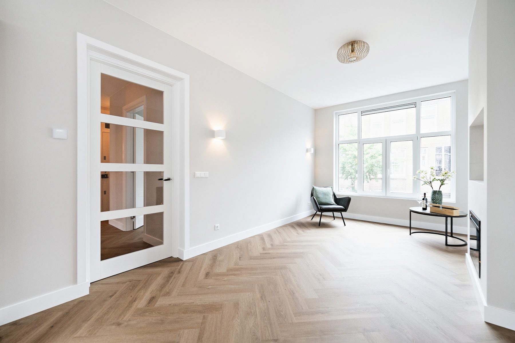 Woonkamer aan de raamzijde